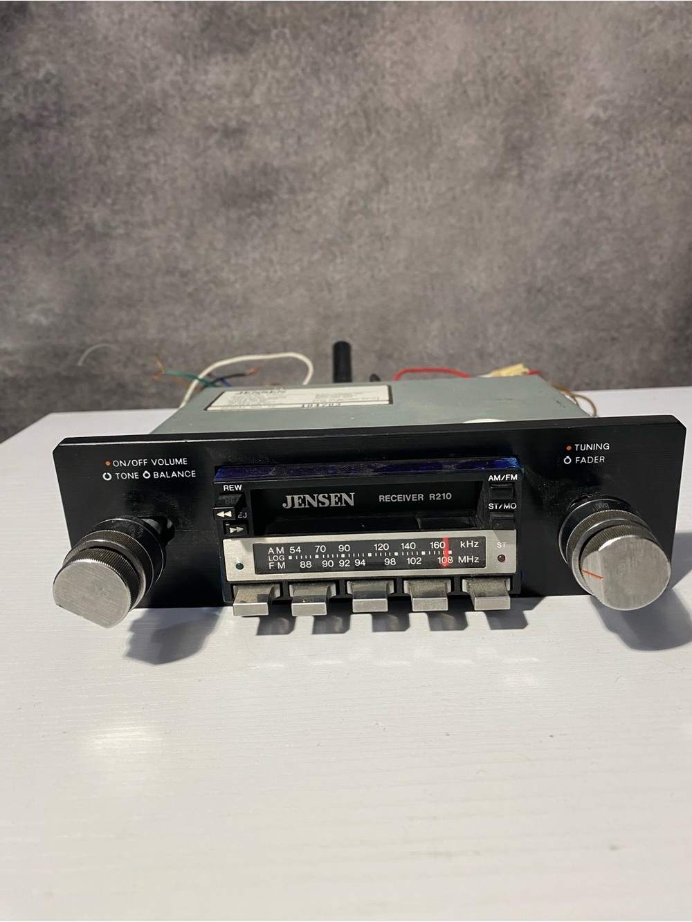 Vintage Jensen R210 AM/FM Stereo Cassette Deck Shaft Car Radio Receiver